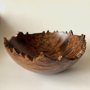 Vintage MANGO WOOD BOWL Hand-Made In Thailand Burl-Wood Style